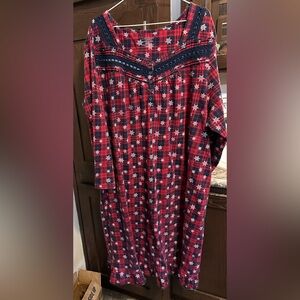 Women's Warm Night Gown Size 5X